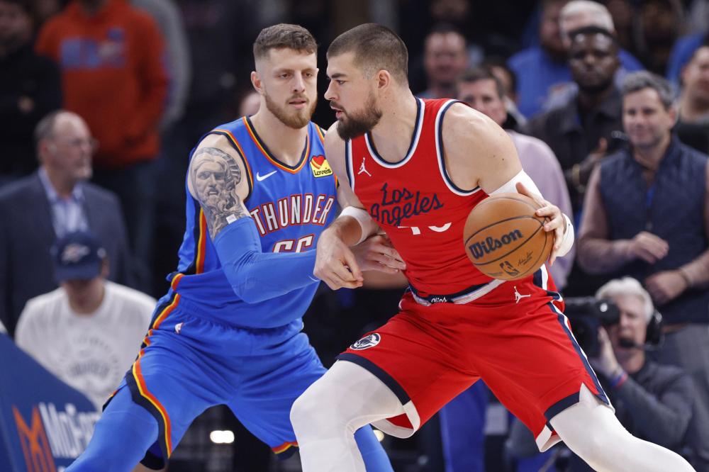 表现抢眼 表现抢眼