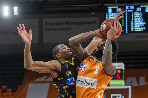 锋将成为破 锋将成为破